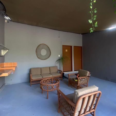 Ariche Valladolid Hotel & Hostal المظهر الخارجي الصورة