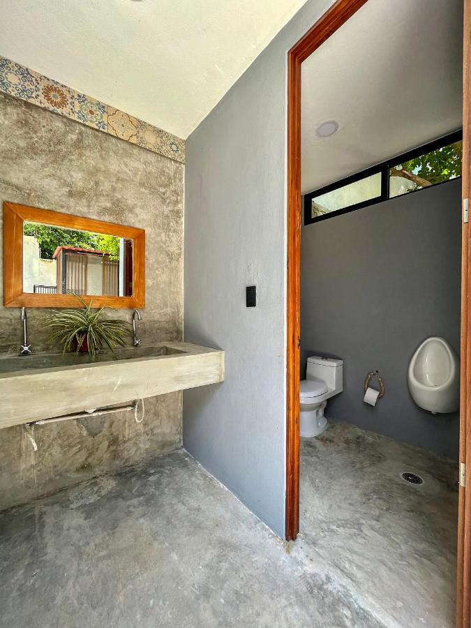 Ariche Valladolid Hotel & Hostal المظهر الخارجي الصورة