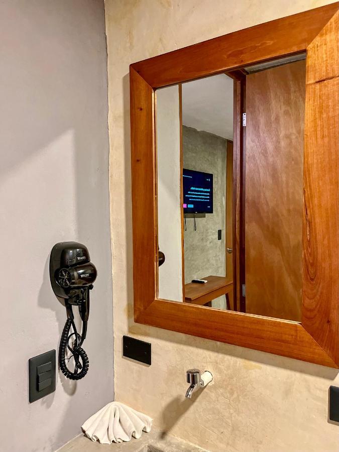 Ariche Valladolid Hotel & Hostal المظهر الخارجي الصورة