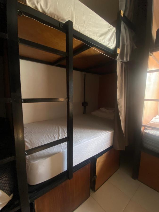 Ariche Valladolid Hotel & Hostal المظهر الخارجي الصورة