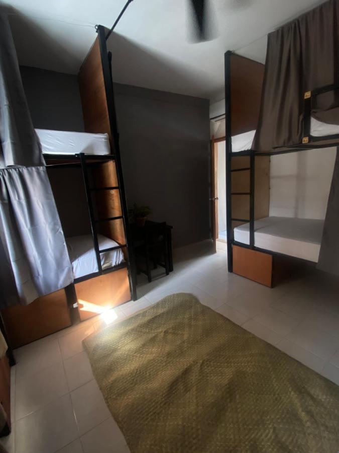 Ariche Valladolid Hotel & Hostal المظهر الخارجي الصورة